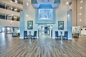 The Scallop by Brightwild Beachfront Condo