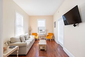 Bananas Foster by Brightwild Epic Guesthouse