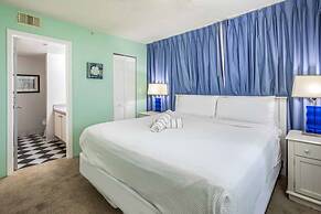 Tortuga Suite Sparkling Pool Hot Tub