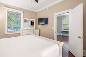 Sweet Caroline by Brightwild Pool Parking