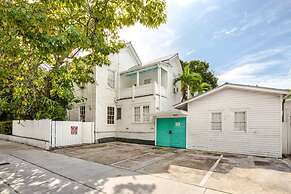 Sweet Caroline by Brightwild Pool Parking