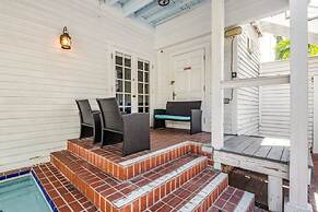 Sweet Caroline by Brightwild Pool Parking