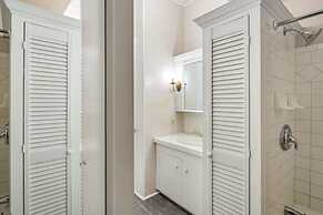 Sweet Caroline by Brightwild Pool Parking