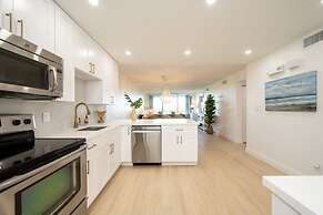 Island Time Gorgeous Condo Steps To The Beach