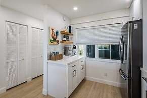 Island Time Gorgeous Condo Steps To The Beach