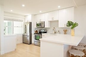 Island Time Gorgeous Condo Steps To The Beach