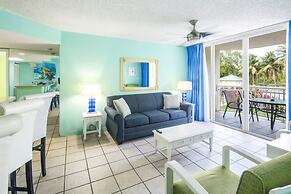 The Trinidad by Brightwild Pool View Parking