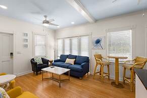 Poolside Paradise by Brightwild Heated Pool