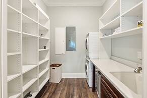 Capmar House by Brightwild Huge Home Pool