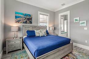 Mastway House by Brightwild Pool Dock