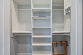 Seagate House by Brightwild Waterfront w Dock