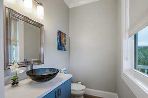 Seagate House by Brightwild Waterfront w Dock