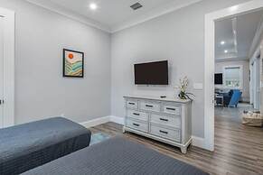 Seagate House by Brightwild Waterfront w Dock