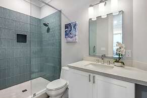 Seagate House by Brightwild Waterfront w Dock