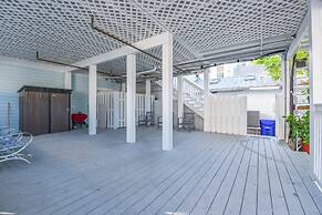 Sky Suite on Duval by Brightwild Condo w Balcony