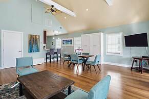 Sky Suite on Duval by Brightwild Condo w Balcony