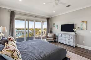 Spindrift House by Brightwild Huge Pool Dock