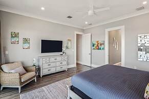 Spindrift House by Brightwild Huge Pool Dock