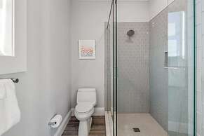 Spindrift House by Brightwild Huge Pool Dock