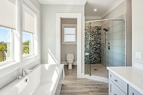 Spindrift House by Brightwild Huge Pool Dock