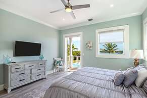 Waterlane House by Brightwild Pool Boat Dock