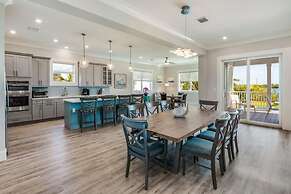 Waterlane House by Brightwild Pool Boat Dock