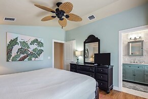 Cloud Suite on Duval Luxury Condo Epic Location