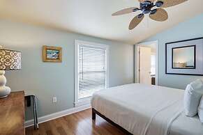 Cloud Suite on Duval Luxury Condo Epic Location