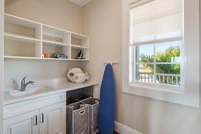 Suncoast House by Brightwild Pool Boat Dock