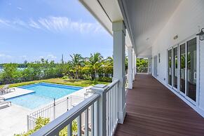 Suncoast House by Brightwild Pool Boat Dock
