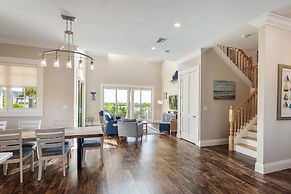 Suncoast House by Brightwild Pool Boat Dock