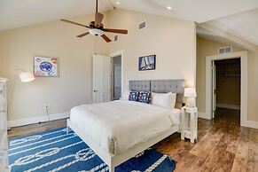 Suncoast House by Brightwild Pool Boat Dock