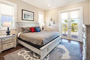 Suncoast House by Brightwild Pool Boat Dock