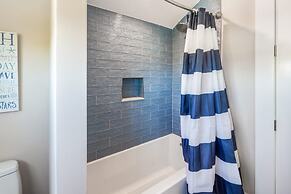 Suncoast House by Brightwild Pool Boat Dock