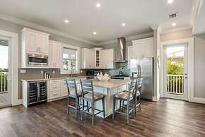 Evershore House Pool Parking Dock