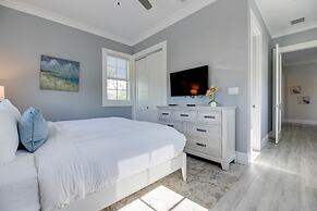 Springtide House by Brightwild Waterfront Pool