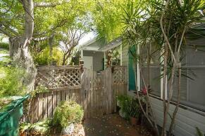 Conch Cottage by Brightwild Quiet w Shared Pool