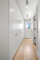 Casa Cohiba by Brightwild Steps to 7th Ave