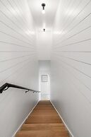 Casa Cohiba by Brightwild Steps to 7th Ave