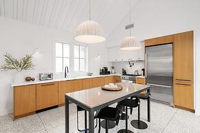 Casa Cohiba by Brightwild Steps to 7th Ave