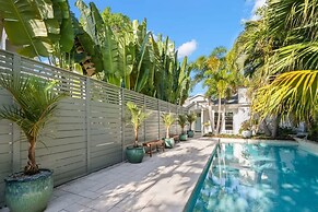 Hyde Park Hydeaway Stunning Home w Heated Pool