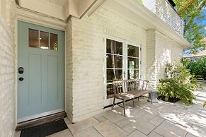 Hyde Park Hydeaway Stunning Home w Heated Pool