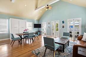 Sky Suites Retreat by Brightwild 2 Stunning Condos