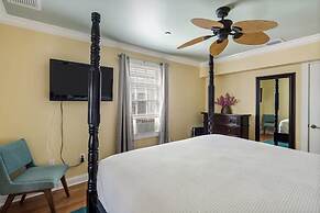 Sky Suites Retreat by Brightwild 2 Stunning Condos