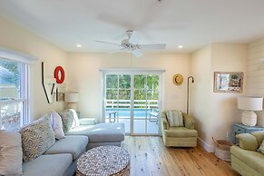 Keys Please by Brightwild Pool Steps to Duval