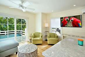 Keys Please by Brightwild Pool Steps to Duval