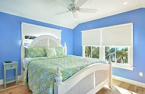 Keys Please by Brightwild Pool Steps to Duval