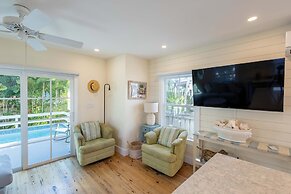 Keys Please by Brightwild Pool Steps to Duval