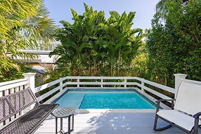 Keys Please by Brightwild Pool Steps to Duval