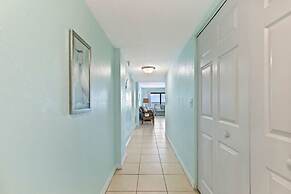 Oceanfront Penthouse Pool Hot Tub Beach Access